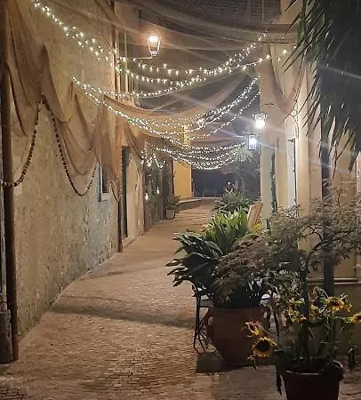 L'airone - Casa Mandello del Lario