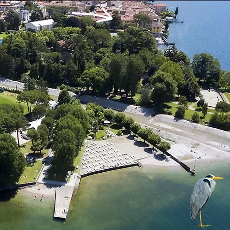 L'airone - Casa Mandello del Lario